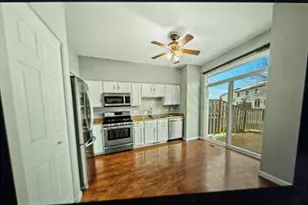 2817 Hoffman St, Plano, IL 60545 - Photo 5