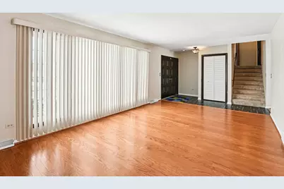 2705 Jacquelyn Lane, Waukegan, IL 60087 - Photo 5