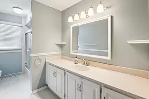 2705 Jacquelyn Ln, Waukegan, IL 60087 - Photo 17