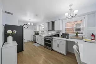 6955 W Barry Ave, Chicago, IL 60634 - Photo 15