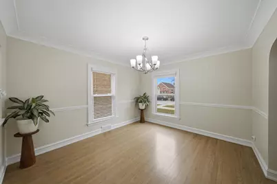 6955 W Barry Avenue, Chicago, IL 60634 - Photo 11