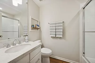 407 W Hillgrove Avenue, La Grange, IL 60525 - Photo 17