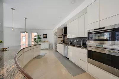 501 N Kingsbury Street #F, Chicago, IL 60654 - Photo 17