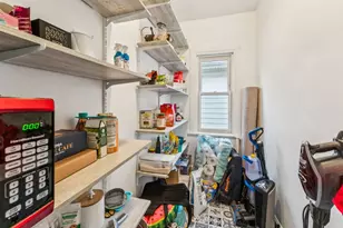5222 W Berteau Ave, Chicago, IL 60641 - Photo 11