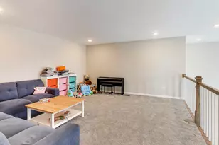 301 Didier Ct, Buffalo Grove, IL 60089 - Photo 21