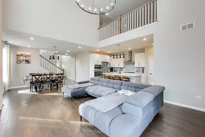 301 Didier Court, Buffalo Grove, IL 60089 - Photo 9