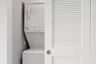 1325 W Wilson Ave, Chicago, IL 60640 - Photo 7