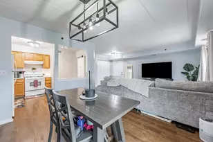 9527 S 54th Ave, Oak Lawn, IL 60453 - Photo 13