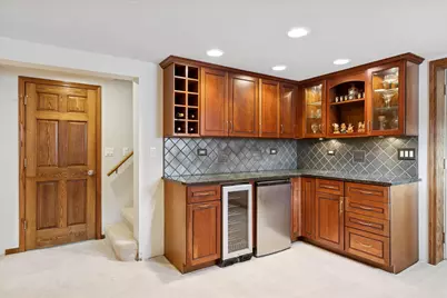 175 N Berteau Avenue, Elmhurst, IL 60126 - Photo 19