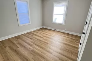 1061 S Pleasure Ct, Aurora, IL 60506 - Photo 7