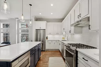 [Address not provided], Chicago, IL 60661 - Photo 3