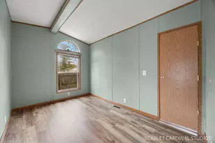 308 W Hydraulic Ave, Yorkville, IL 60560 - Photo 17