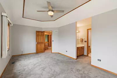 1185 Dovercliff Way, Crystal Lake, IL 60014 - Photo 17