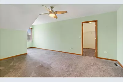 1185 Dovercliff Way, Crystal Lake, IL 60014 - Photo 21