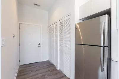 2247 W Lawrence Avenue #303, Chicago, IL 60625 - Photo 5
