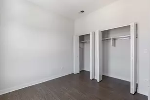 2247 W Lawrence Ave, Chicago, IL 60625 - Photo 9