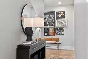 234 W Polk St, Chicago, IL 60607 - Photo 3