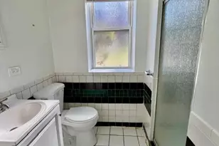 9211 S Laflin St, Chicago, IL 60620 - Photo 5