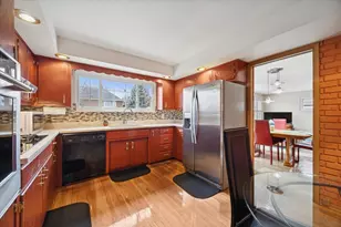 843 S Brainard Ave, La Grange, IL 60525 - Photo 9