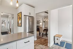 933 Elm St, Saint Charles, IL 60174 - Photo 13