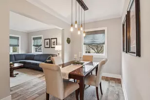 933 Elm St, Saint Charles, IL 60174 - Photo 11