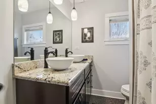 933 Elm St, Saint Charles, IL 60174 - Photo 27