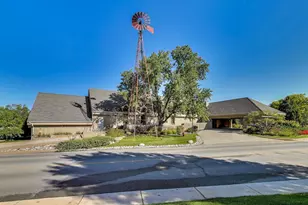 83C Thornhill Ln, Lake Barrington, IL 60010 - Photo 33