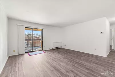 594 Somerset Lane #7, Crystal Lake, IL 60012 - Photo 3