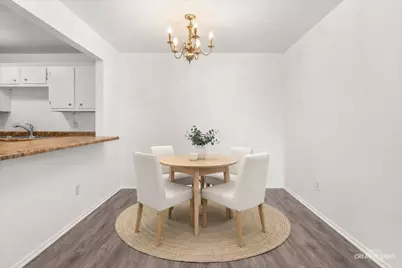 594 Somerset Lane #7, Crystal Lake, IL 60012 - Photo 5