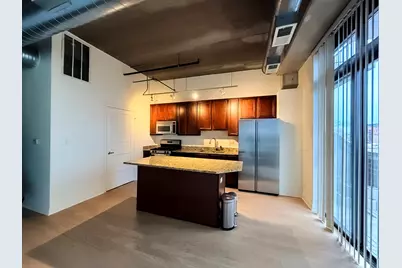 833 W 15th Place #314, Chicago, IL 60608 - Photo 5