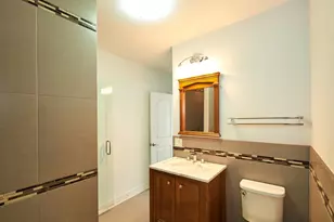 6134 N Washtenaw Ave, Chicago, IL 60659 - Photo 15