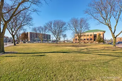 11 W Green Street #704, Bensenville, IL 60106 - Photo 15