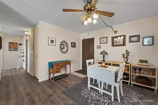 11 W Green St, Bensenville, IL 60106 - Photo 3