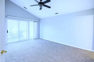 2866 Stonewater Dr, Naperville, IL 60564 - Photo 15