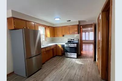 6321 S Narragansett Avenue, Chicago, IL 60638 - Photo 3