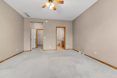 102 Hitching Post Lane, Grayslake, IL 60030 - Photo 57