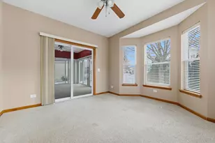 102 Hitching Post Ln, Grayslake, IL 60030 - Photo 21