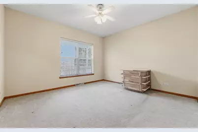 102 Hitching Post Lane, Grayslake, IL 60030 - Photo 41