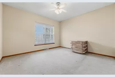 102 Hitching Post Lane, Grayslake, IL 60030 - Photo 15