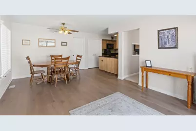 1418 Bladon Road, Schaumburg, IL 60195 - Photo 15