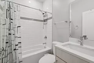 2237 W Coulter St, Chicago, IL 60608 - Photo 23