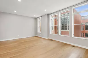 2237 W Coulter St, Chicago, IL 60608 - Photo 7