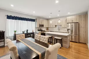 2237 W Coulter St, Chicago, IL 60608 - Photo 5