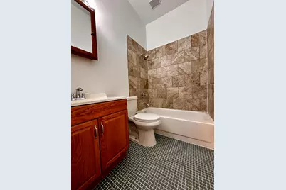556 W 37th Street #3C, Chicago, IL 60609 - Photo 11