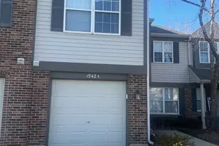 1942 Heron Ave, Schaumburg, IL 60193 - Photo 1