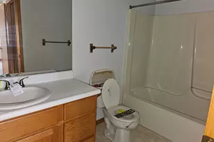 1443 Truman Dr, Bradley, IL 60915 - Photo 7