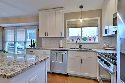 1105 S Euclid Avenue, Villa Park, IL 60181 - Photo 17