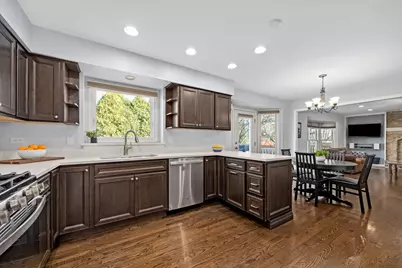 38 Breckenridge Drive, Aurora, IL 60504 - Photo 11