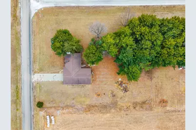 24100 N County Road 3100 E, Manito, IL 61546 - Photo 29