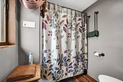 24100 N County Road 3100 E, Manito, IL 61546 - Photo 17